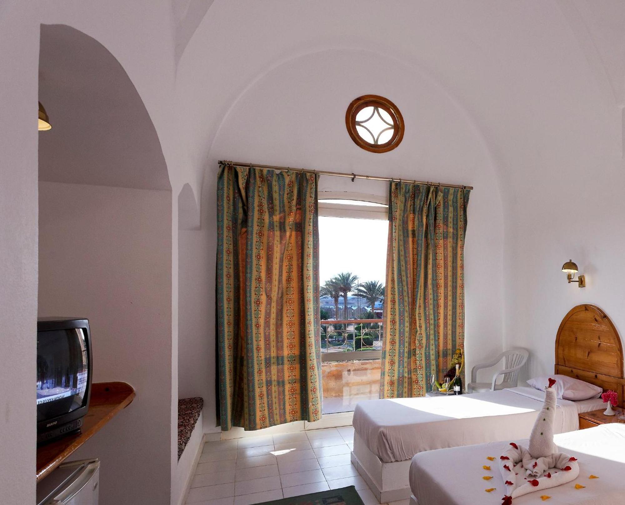 Pensee Royal Garden Курортный комплекс 4*